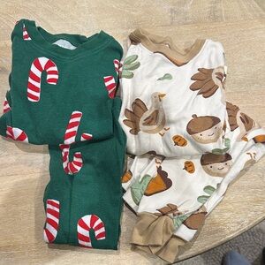 Carter's Christmas and Thanksgiving Kids Pajama Set 24 mos / 2T
